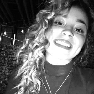 Meet your Posher, Nicole